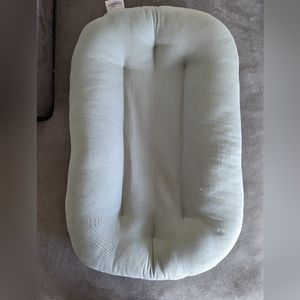 Snuggle Me Infant Lounger
